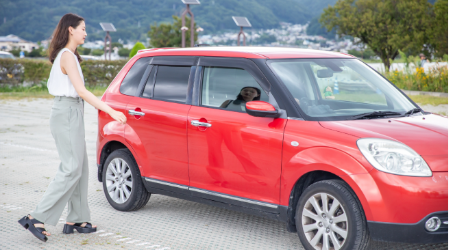 宅配レンタカーとは